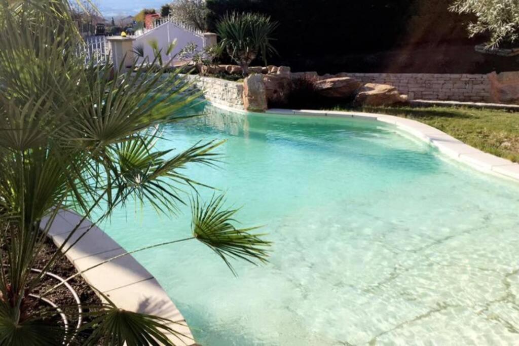 Villa Des Oliviers Avec Piscine Chassagny Zewnętrze zdjęcie
